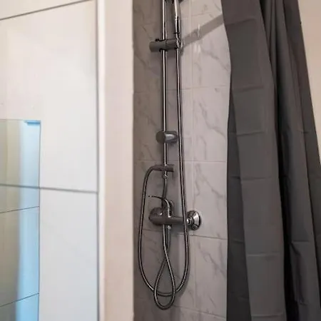 T1bis Wifi 25m2 Lumineux Elegant, Centre Apartament